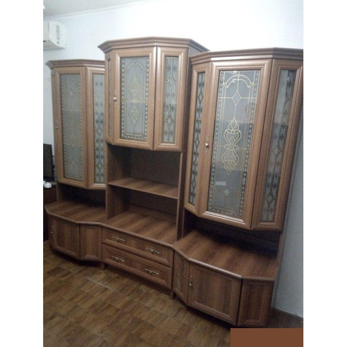 Витрина в гостиную Барон